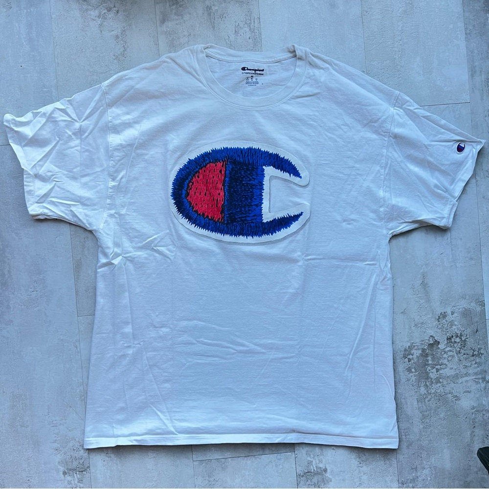 Champion short sleeve shirts for men size XL